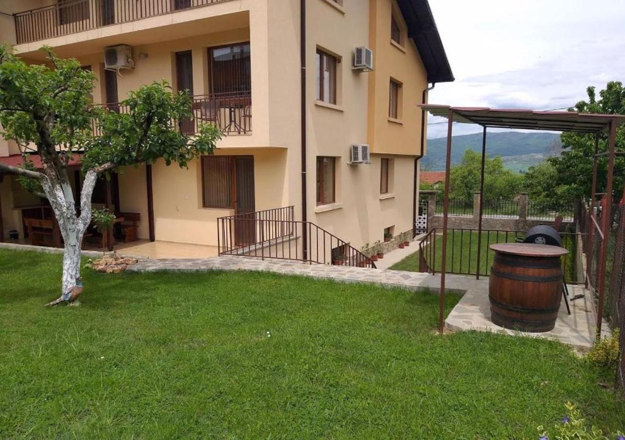 Къща За Гости Демика Sapareva Banya Exterior photo